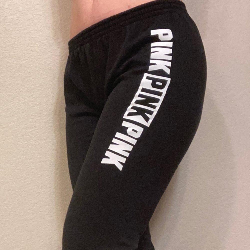 VS PINK Logo Black Campus Jogger Pant